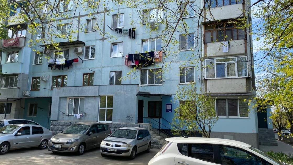 Ana'S Apartment Chişinau Exteriör bild